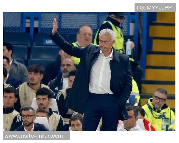 穆里尼奥热爱培养年轻球员赞扬瓦拉内小麦和切赫的潜力与表现