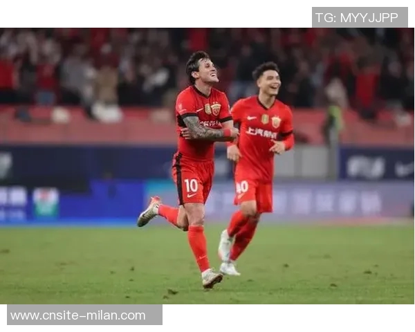 海港队只需末轮拿一分即可锁定中超三连冠优势明显前景乐观