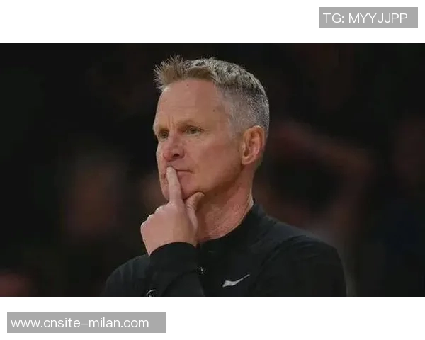 科尔赛前强调防守乔治暂停时温柔提醒球员专注