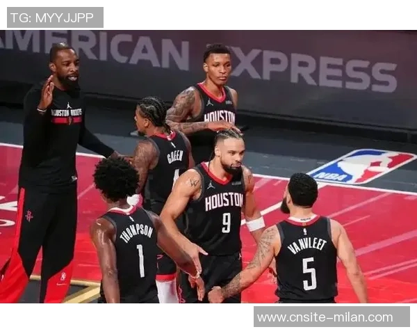 哈登失利归因投篮不准小卡认同称错失多次轻松得分机会 哈登失利归因投篮不准小卡认同称错失多次轻松得分机会