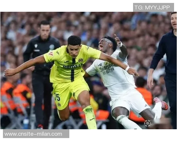 世体报道阿森西奥出战黄潜存疑阿拉巴有望复出迎战